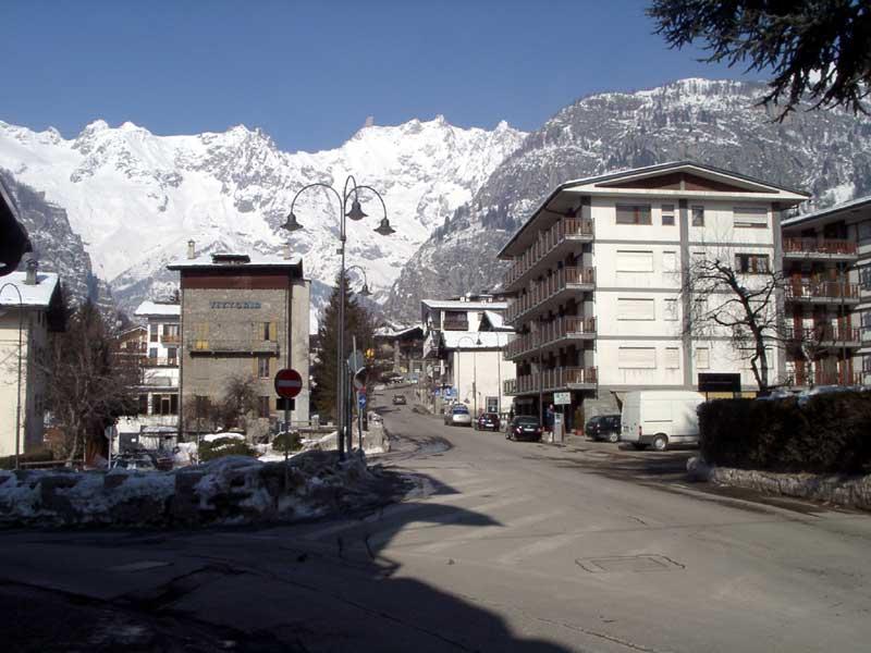 chamonix_02120044.jpeg