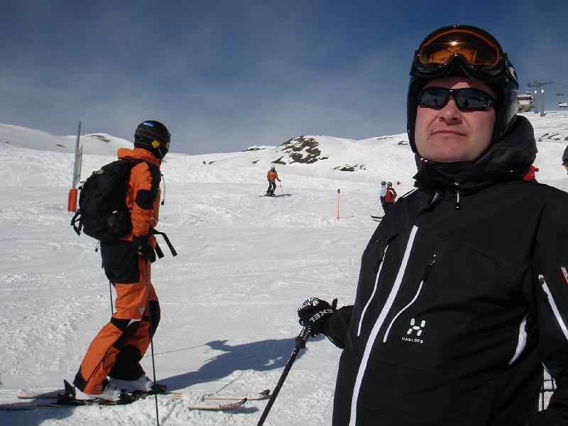 P3080055.JPG - Sun keeps shining, voi miten ikävää